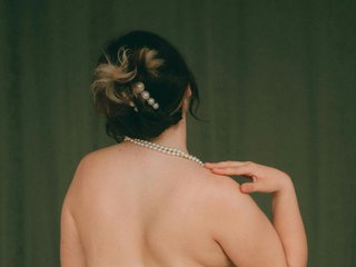 Erotický videochat CharleeKendall