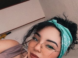 Erotický videochat CharllotteEvanss