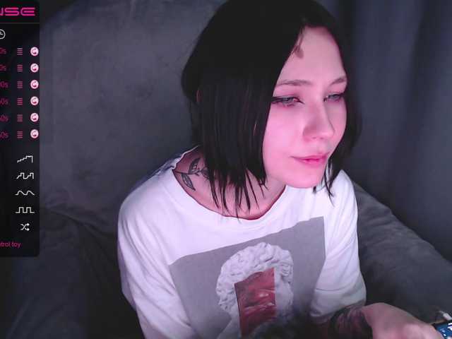 Vysílací screenshoty CharlotteU