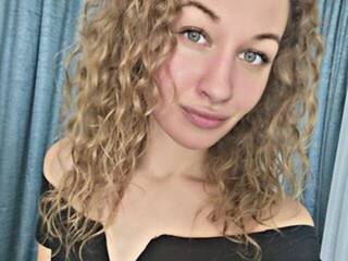 Erotický videochat CherryXtina