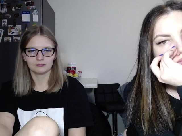Fotky ChrisnKat Hello everyone We are Katya and Kristina) Glad to see you in our room! Subscribe, put love! Dont hesitate - its free! 2naked girls 300 tk! 2 girls squirt 1000 tk!