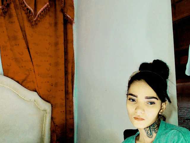 Vysílací screenshoty cianagirl