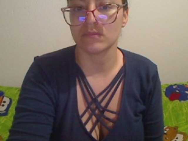 Fotky cleohot latina#boobs#ass#glasses#cum#feet#lovense
