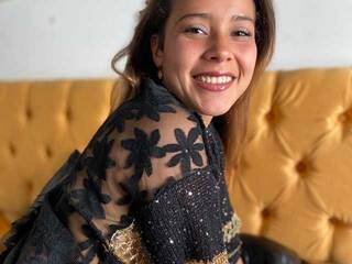 Erotický videochat Cloe-Flower