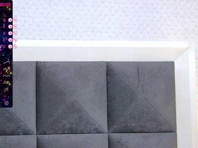 Vysílací screenshoty CloeFerreli