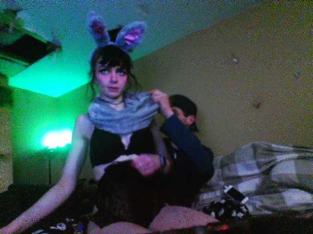 Vysílací screenshoty cloverbbombaee