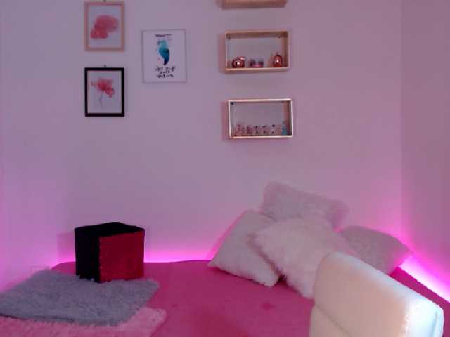 Vysílací screenshoty ConieMichaels