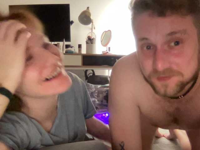 Vysílací screenshoty Creme-de-la-Penis