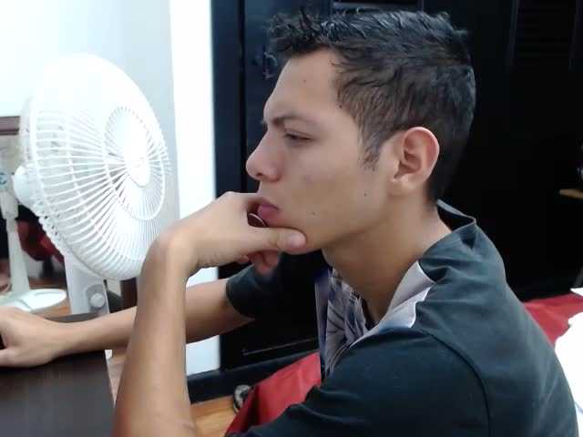 Vysílací screenshoty CRISTALYNACHO