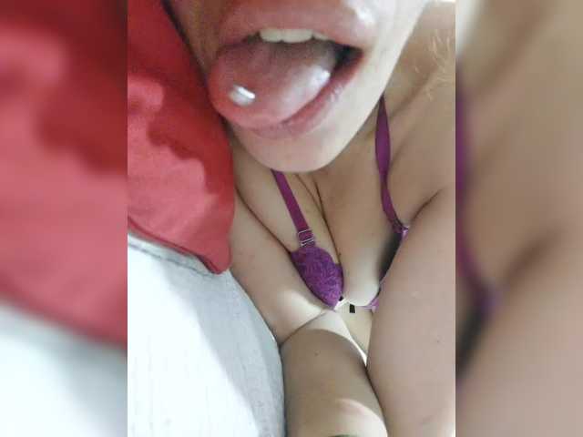 Fotky CurlyHanna #horny#pircing#tongue#nipples#perfored#milf#hottest#deeptroat#flexiblity#