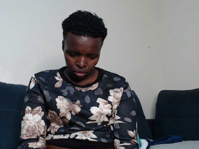 Vysílací screenshoty CurvyBigAss