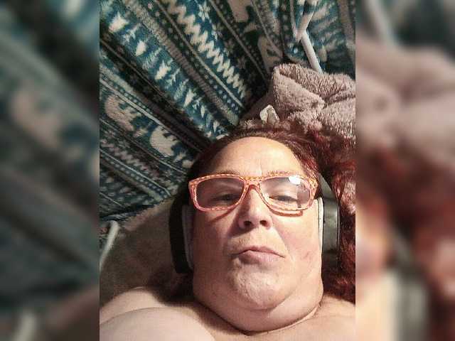 Vysílací screenshoty CurvyMeg