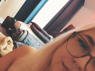 Erotický videochat Curvymelli97