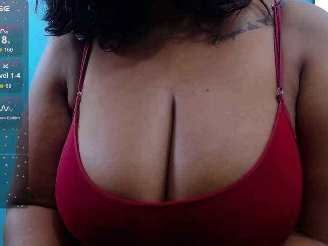 Vysílací screenshoty curvymommyy