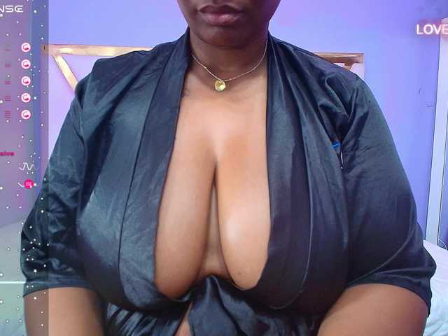 Vysílací screenshoty curvymommyy
