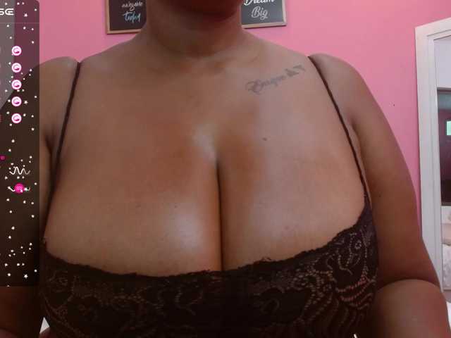 Vysílací screenshoty curvymommyy
