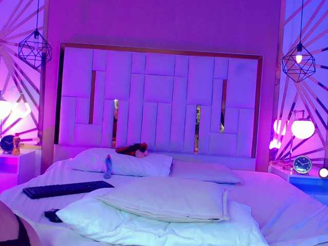 Vysílací screenshoty CUTEHORNY-XX3