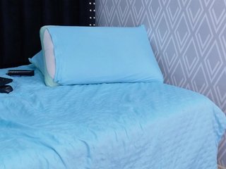 Erotický videochat cutepetitee