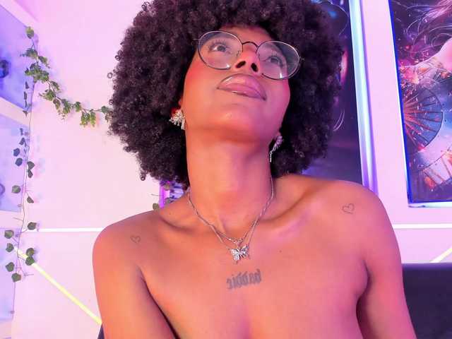 Fotky CuteTiana Squirt Show At Goal @total - @sofar Spin the wheel to have a surprise Spin the wheel to play with my ASSBOOBS ✨