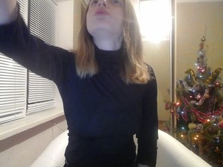 Fotky SEX_TRIKSON 2447:(DREAM ABOUT THE BTS CONCERT TICKET)tits 99/ ass 89 pussy 259 cam 39 . legs 19 . Underpants20