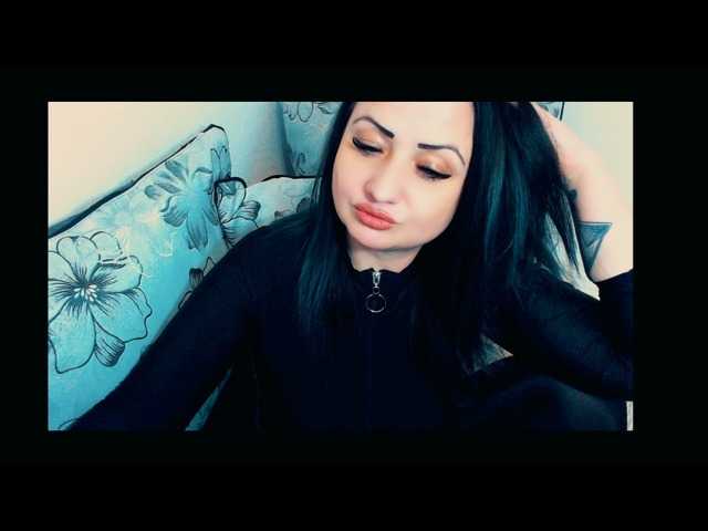 Vysílací screenshoty KinkyDomina