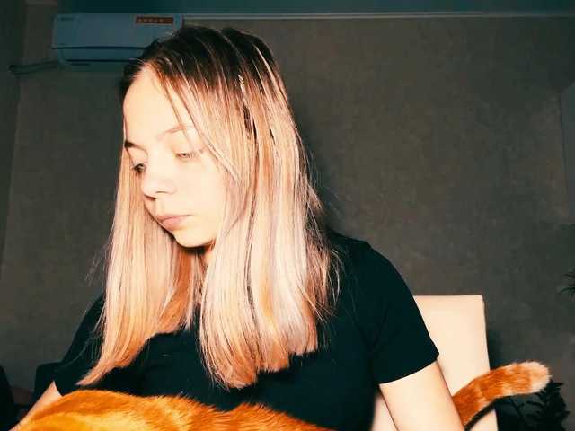 Vysílací screenshoty DavinaHaddad