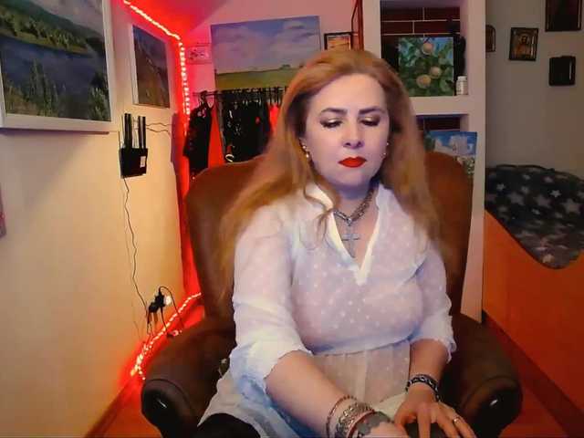 Fotky Delicecatmyau interactive toy start vibro with 2 tok, naked in group chat and privat,watch cams is 60 tok , favorite vibes level 44, 111,222