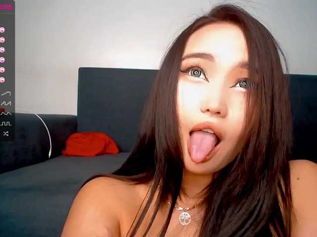 Fotky DinaLizz Good evening Guys! Make me cum with your tips! ( ◡‿◡ ) ❤️ PVT WELCOME Flash(Boobs-50/Pussy-60) #asian #teen #new #18 #lovense #bigass #tits #pussy #dance #horny #fetish #sexy #feet