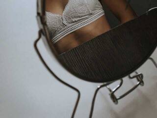 Erotický videochat Dinulya1