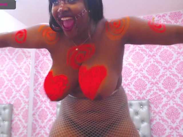 Fotky EbonyStone Happy Halloween, the king of the day will have a wonderful surprise ❤ #ebony #bigboobs