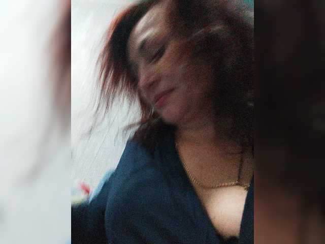 Vysílací screenshoty Ellie_