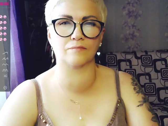 Vysílací screenshoty Elenamilfa