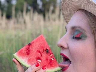 Erotický videochat Elenika-hot