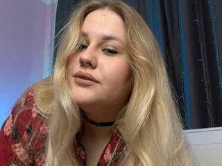 Erotický videochat ElienArinly