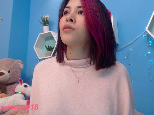 Vysílací screenshoty ElifMoore