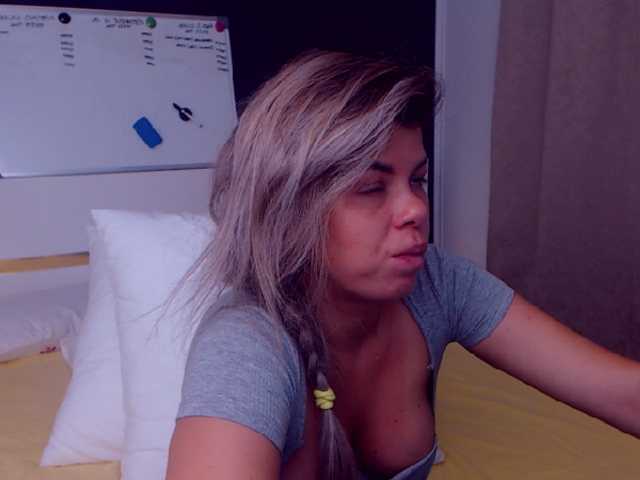 Vysílací screenshoty EliseTyler