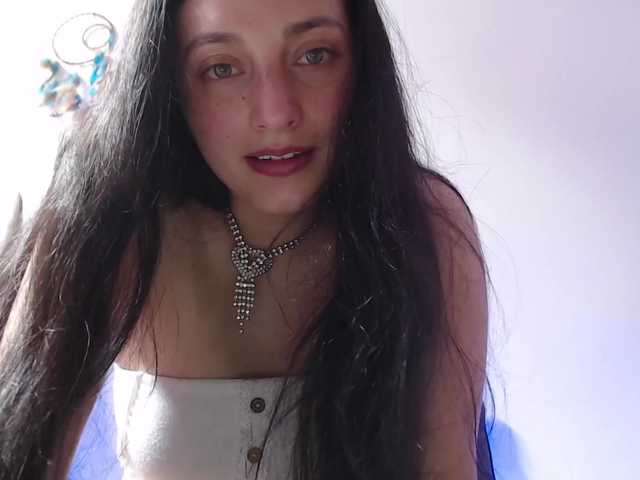 Fotky elizabetheyes latina #hairy #feet #teen #daddy #bigboobs Im a cutie and naughty girl PLease make me feel good. Lovense on