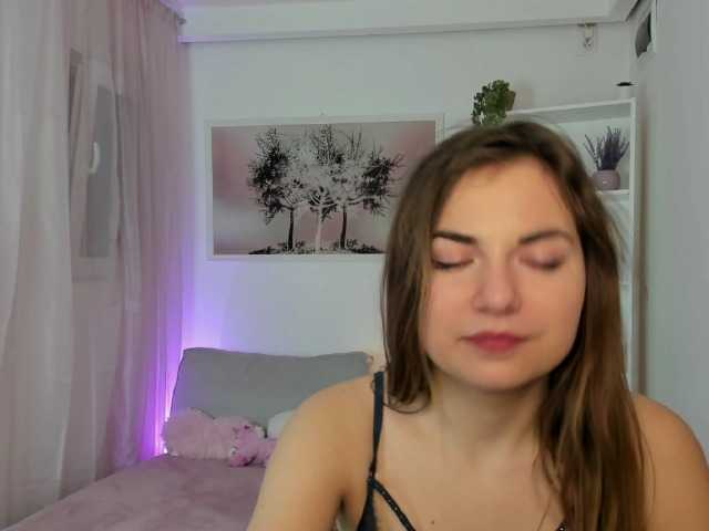 Vysílací screenshoty EllaNice