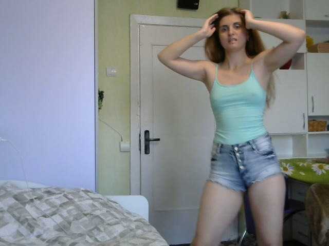 Fotky EllenLaPeach Hi all. I'm new here. Opened for new. My goal is hot dance