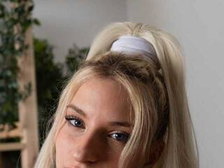 Erotický videochat Ellie-Connor