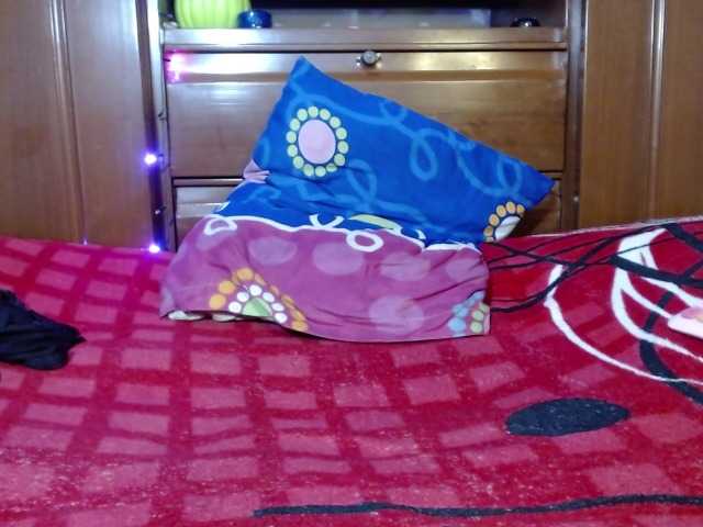 Vysílací screenshoty ellieDverall