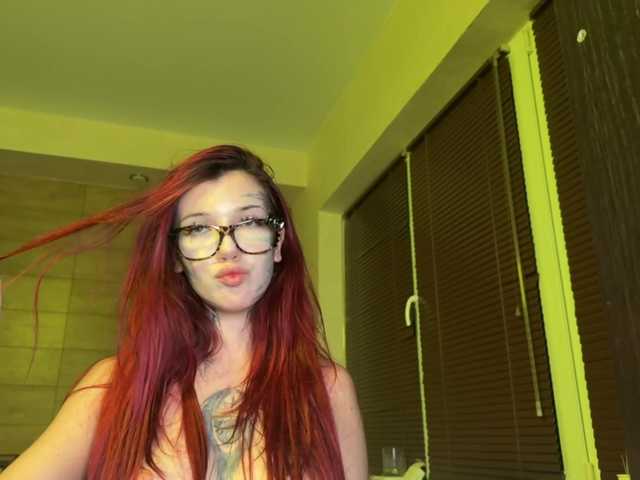 Vysílací screenshoty ElliKitty