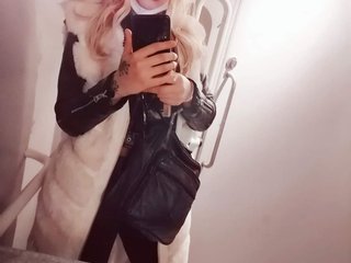 Erotický videochat ellyslimdoll