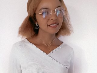 Erotický videochat ELODIE12