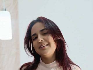 Erotický videochat Emely-Cooper