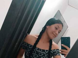 Erotický videochat Emely18a