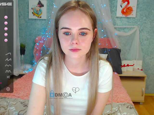 Fotky EmiliaAnn My name is Milena to all, I will be glad to talk with you, I really want to get to the top, I will be grateful if you will help me with this ♥ for this you need to often throw into chat for 1-2 tokens ♥