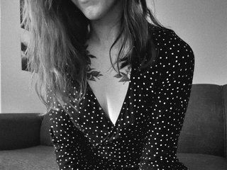 Erotický videochat EmilieEdelana