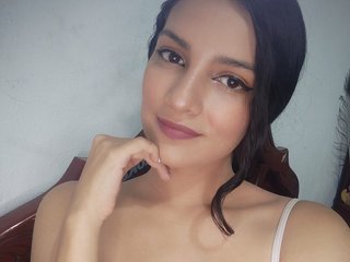 Erotický videochat Emiliy-mml