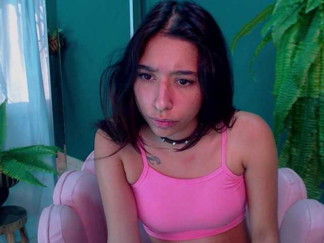 Fotky emilymadness Make me cum and squirt hard #latina #new #18 #young #smalltits #deepThroat #cum #squirt #playdildo [1000 tokens remaining]